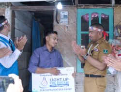Wagub Audy Resmikan Pengaliran Listrik PLN di Dusun Berkat Kabupaten Mentawai, Produktivitas Masyarakat Diharapkan Meningkat