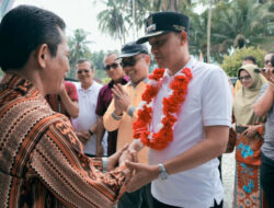 Di Lapangan Futsal, Guru dan Staf Pengajar Bersaing di Piala Kacabdin Cup I