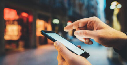 Smartphone dapat mendeteksi penyakit diabetes.