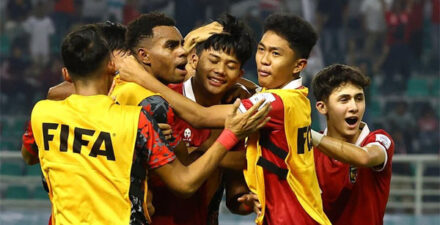 Sekuad Timnas Indonesia meluapkan kegembiraan setelah mencetak gol ke gawang Panama. Pertandingan kedua Timnas Indonesia berkesudahan imbang.