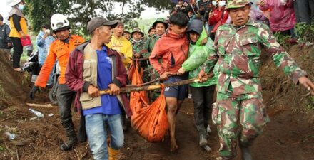 23 Pendaki Meninggal