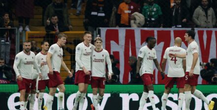 Manchester United siap rebut poin penuh di markas Newcastle United.