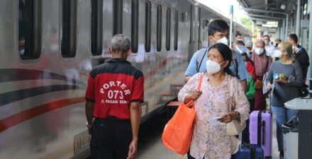 Tiket Kereta untuk Libur Natal Masih Tersedia.