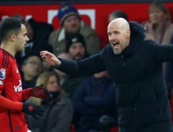 Erik Ten Hag Kecewa, Manchester United Dibantai 0-3 oleh Bournemouth