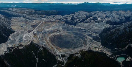 Menteri ESDM Arifin Tasrif ke Freeport Indonesia.