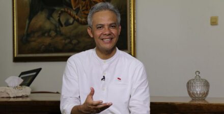 Ganjar Pranowo Usulkan Penerimaan Pajak Langsung di Bawah Presiden