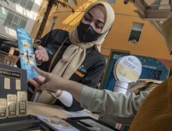 Harga Emas Antam Naik, Capai Rp1.100.000 per Gram
