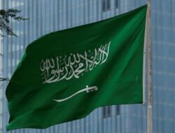 Iran Buka Pintu Tanpa Visa untuk Warga Arab Saudi dan 32 Negara Lainnya