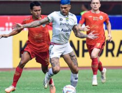El Clasico Indonesia di Luar Lapangan: Deretan Transfer Dramatis Antara Persib dan Persija