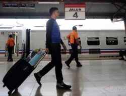 Mengapa KA Airlangga Jadi Primadona? Ini 5 Rute Kereta Api Terfavorit di Musim Libur