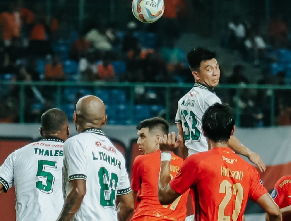 PSS Sleman saat bermain di Liga 2 2018.