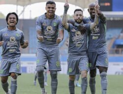 Persebaya Surabaya Didenda Rp220 Juta, Ini Masalahnya