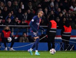 Debut Bersinar Ethan Mbappe: Pesona Baru di Paris Saint-Germain