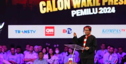 Mahfud MD Ungkap Alasan Ekonomi RI Tak Pernah Tembus 7%.