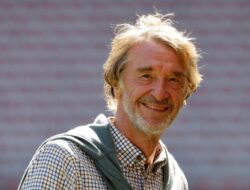 Jim Ratcliffe, Sosok Terkaya di Inggris, Pemilik Baru 25 Persen Saham Manchester United