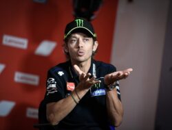 Valentino Rossi Ungkap Kisah Menolak Tawaran Menggiurkan F1 Demi Cinta pada MotoGP