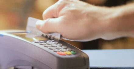 Kejahatan siber ancam industri keuangan Indonesia.