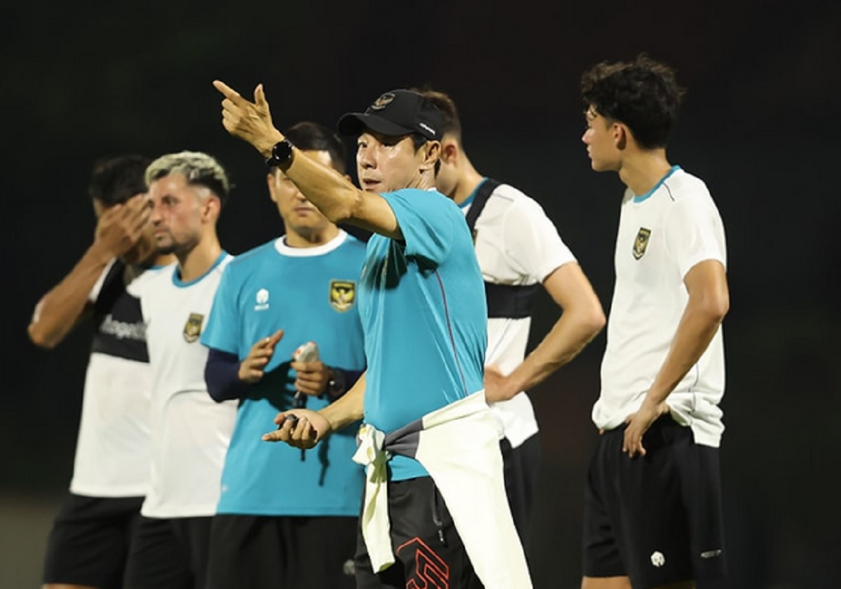 Shin Tae-yong kala melatih Timnas Indonesia.