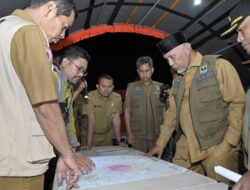 Gubernur Mahyeldi Tinjau Langsung Proses Evakuasi Korban Erupsi Gunung Marapi