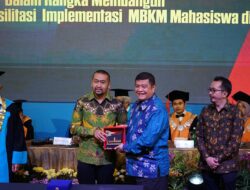 Isi Kuliah Umum di ITEBA Batam, Wagub Audy Joinaldy Tekankan Pentingnya Adaptasi dan Softskill di Dunia Kerja