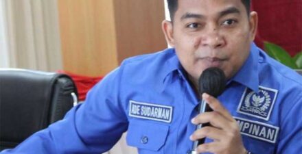 Plt Ketua PSSI Dharmasraya Ade Sudarman.