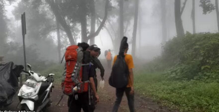 Tim SAR dikerahkan evakuasi pendaki gunung Marapi.