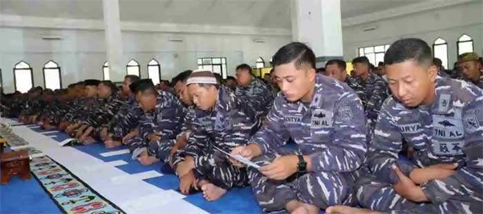 Koarmada III gelar doa bersama