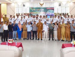 Pj Walikota Pariaman Lepas Persikopa Ikuti Piala Soeratin U-17 Tingkat Nasional di Surabaya