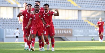 Media Malaysia ejek Timnas Indonesia dan Thailand yang senasib jelang Piala Asia 2023.