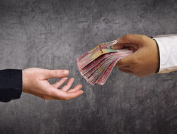 OJK Umumkan Regulasi Baru untuk Pinjaman Online, Sukses Turunkan Suku Bunga