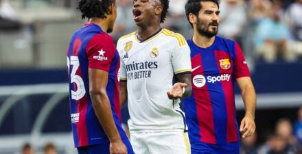 Ancelotti Enggan Spekulasi El Clasico, Real Madrid Fokus pada Piala Super Spanyol 2024