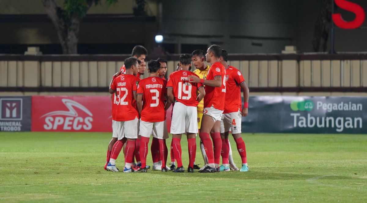 Malut United ditahan Persela Lamongan 0-0.