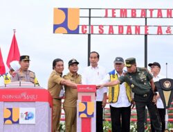 Presiden Jokowi Resmikan Jembatan Pengganti Callender Hamilton di Banten