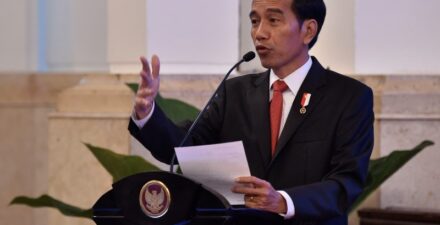 Presiden Jokowi soal Gaji ASN, TNI-Polri.