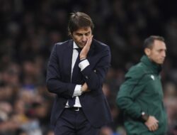 Antonio Conte Diincar Napoli, De Laurentiis Setuju Semua Persyaratan