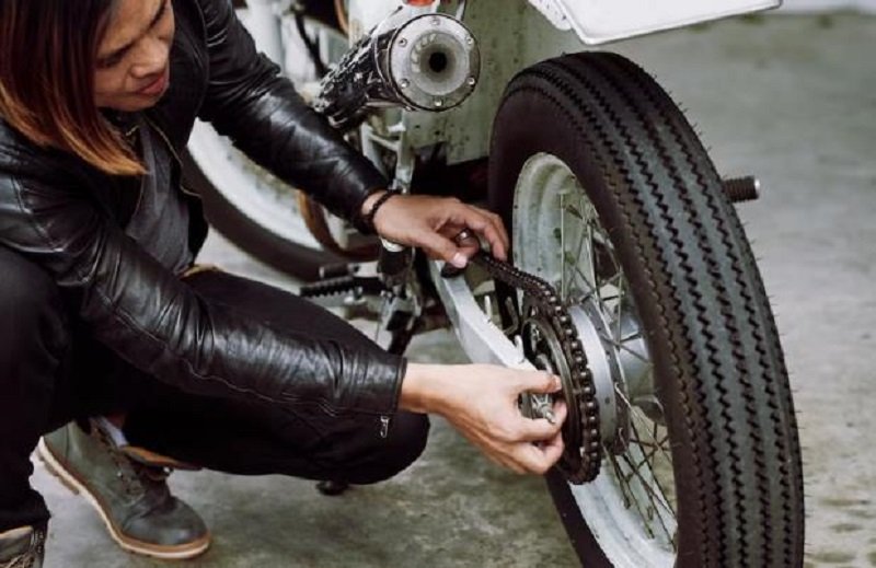 Ternyata ini penyebab ban tubeless sering kempes.