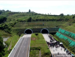 Gempa Guncang Sumedang, Terowongan Tol Cisumdawu Alami Keretakan
