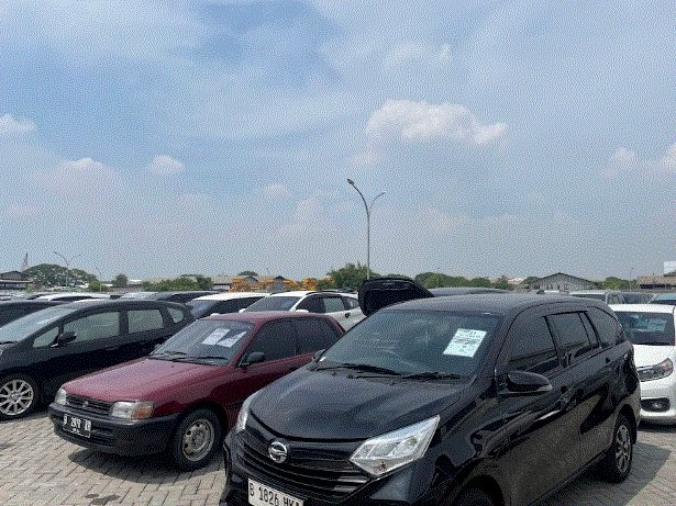 Tertarik beli mobil bekas? perhatikan 4 hal ini.