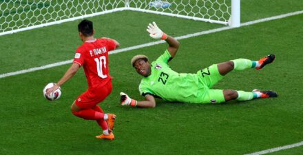 Timnas Jepan unggul 3-2 atas Jepang di babak pertama.