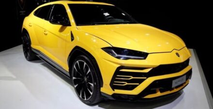 Penjualan Lamborghini pecahkan rekor pada 2023, tapi kurang laku di Italia.