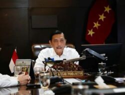 Luhut Binsar Pandjaitan Minta Tom Lembong Tak Sombong Beri Saran ke Presiden Jokowi