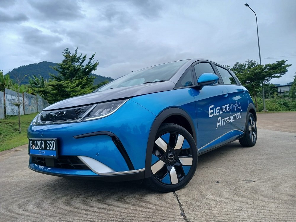 Test drive BYD Dolphin Jakarta-Bogor-Jakarta.