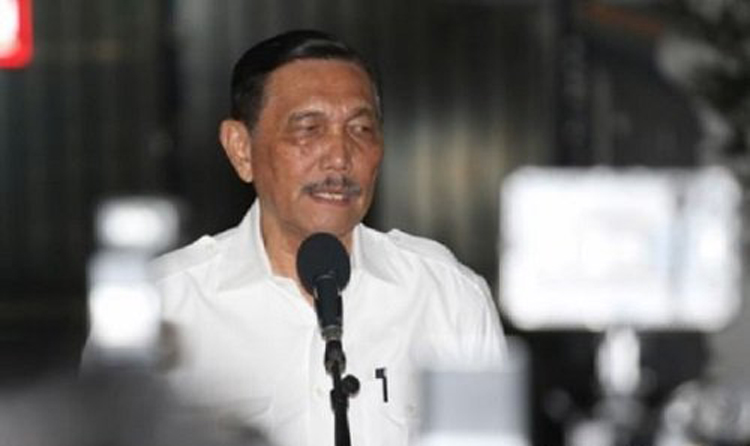 Menko Luhut Binsar Pandjaitan bicara soal Menteri Mundur.