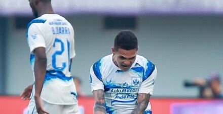 Gilbert Agius Bawa 21 Pemain PSIS Semarang untuk Lawan Persebaya Surabaya