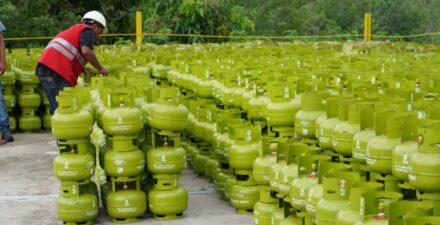 Agen dan pangkalan LPG 3 Kg yang jual tanpa KTP akan ditutup.