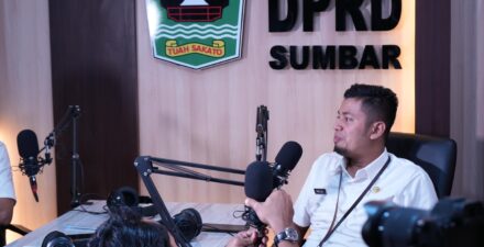 Podcast Asik Siap Tingkatkan Layanan Sebaran Informasi DPRD Sumbar