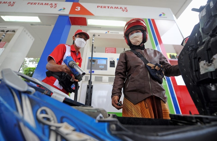 Harga BBM Pertamax Cs Turun 1 Januari 2024.