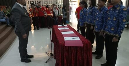 Pj Bupati Mentawai Lantik 90 ASN Formasi 2021, Ini Pesan Disampaikan