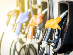 Shell Naikkan Harga BBM Mulai 1 Februari 2024, Pertamina Tetap Stabil