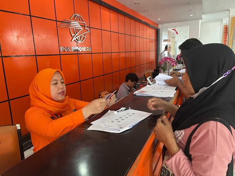Penyaluran bansos Triwulan I 2024 di Kantorpos dapat apresiasi dari KPM.